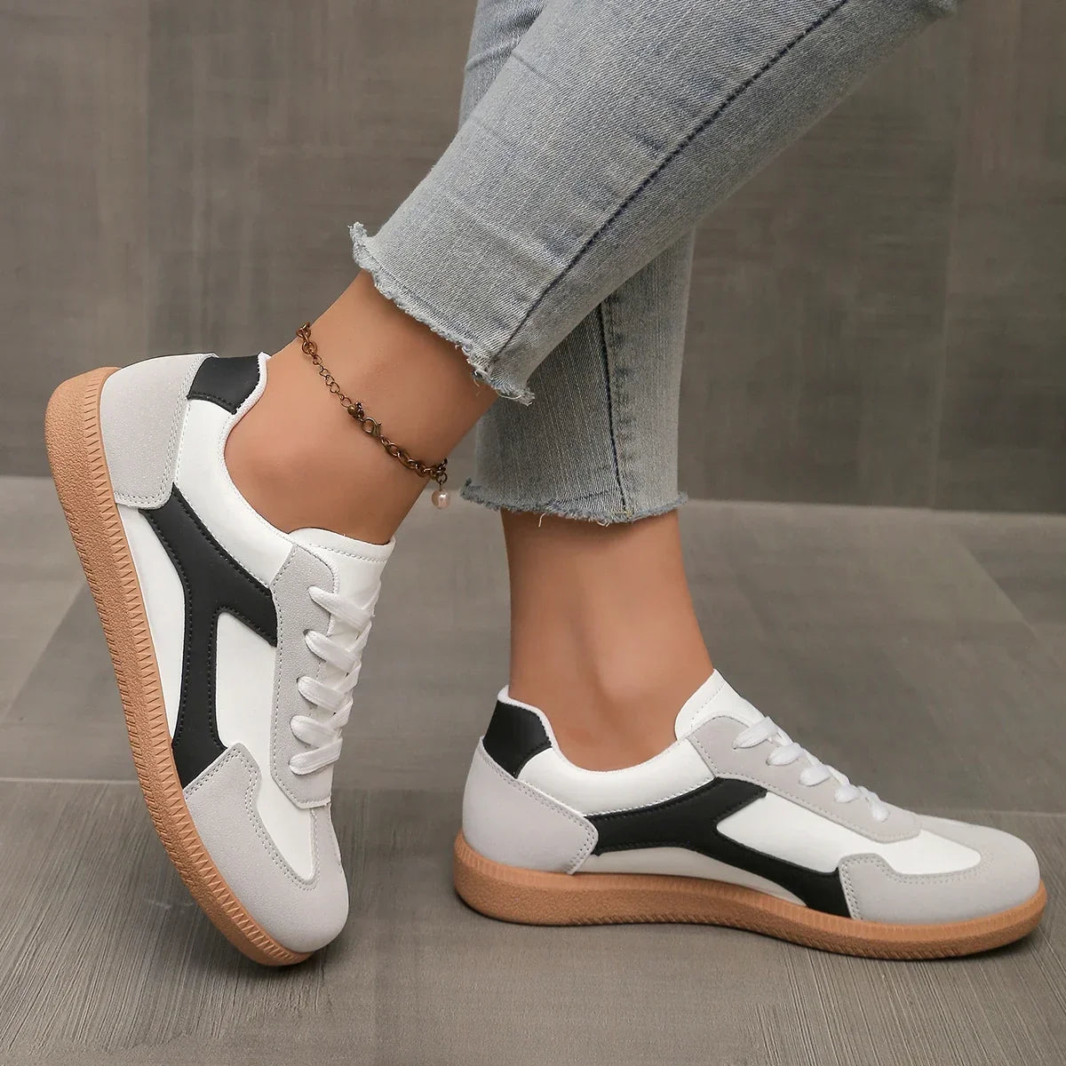 Corvelle - Leather Low Top Sneakers Everyday Casual Wear — view 5 of 7