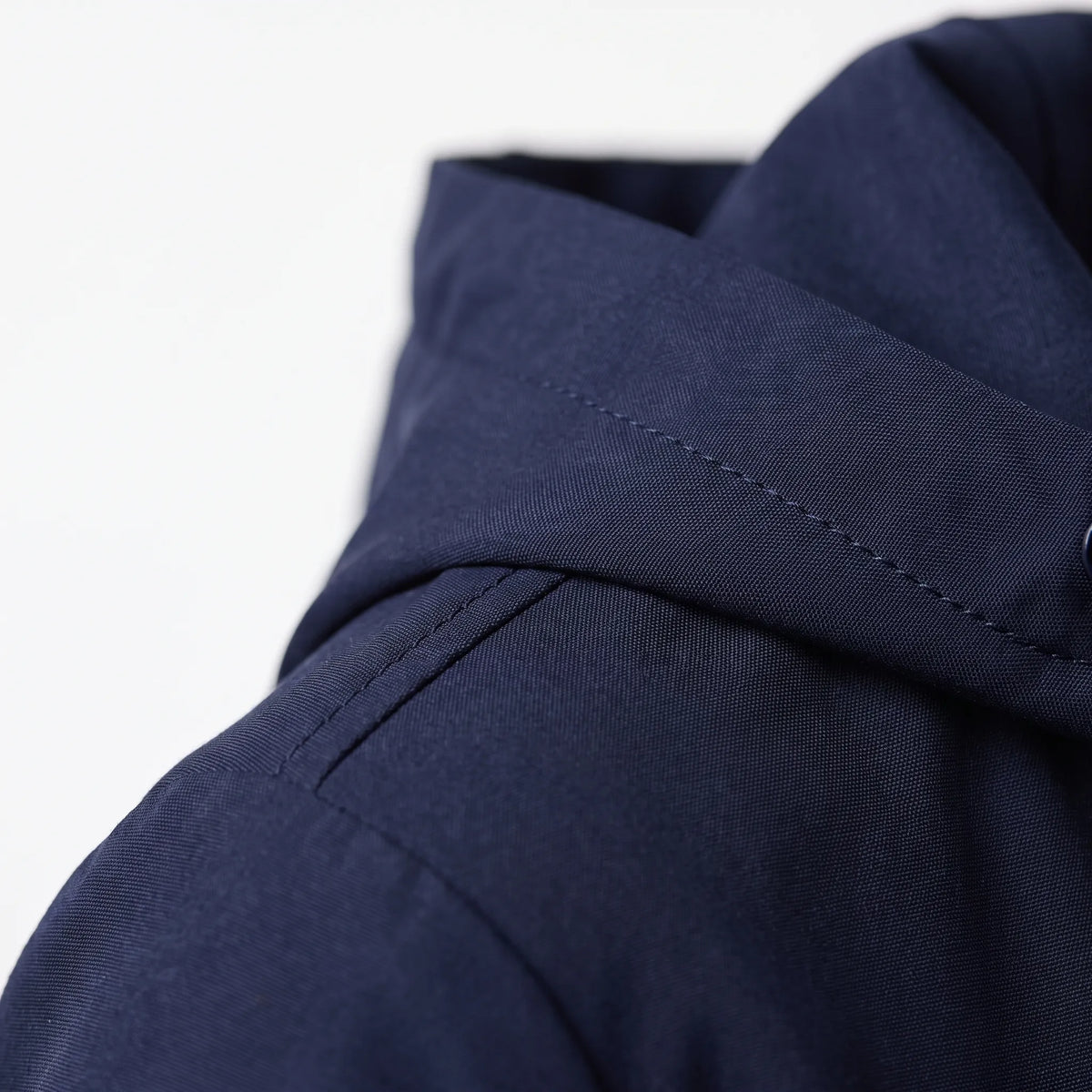 Novara - Lightweight Ladies Rain Jacket Daily Commutes