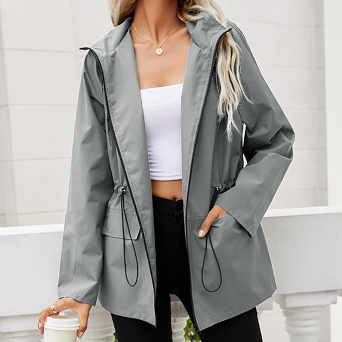 Vesparo - Oversized Hooded Rain Jacket Outdoor Wear — view 3 of 9