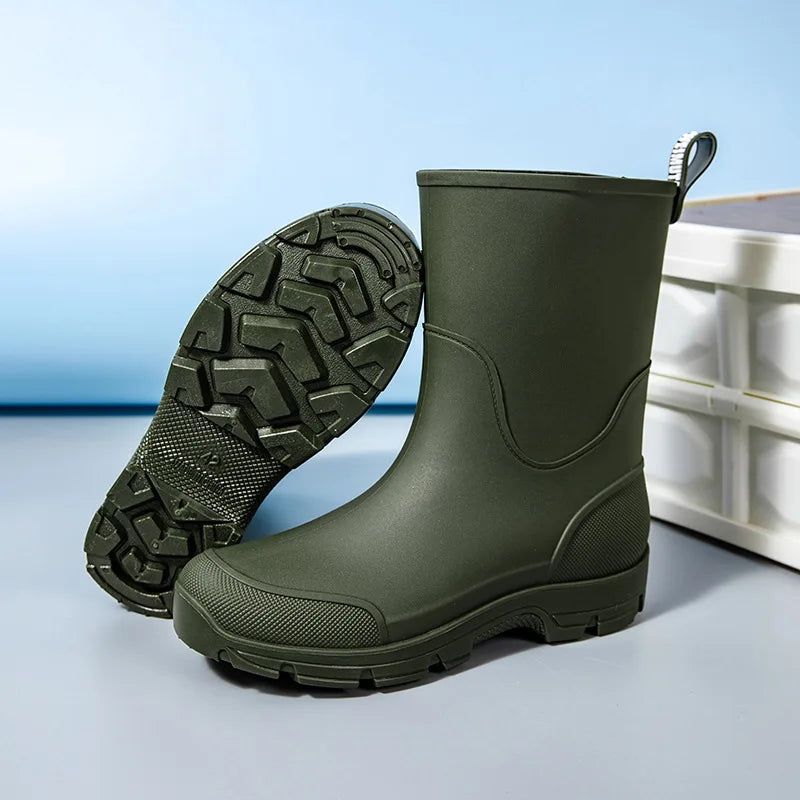 Vantrek - Waterproof Overshoes For Wet Commutes — view 7 of 10