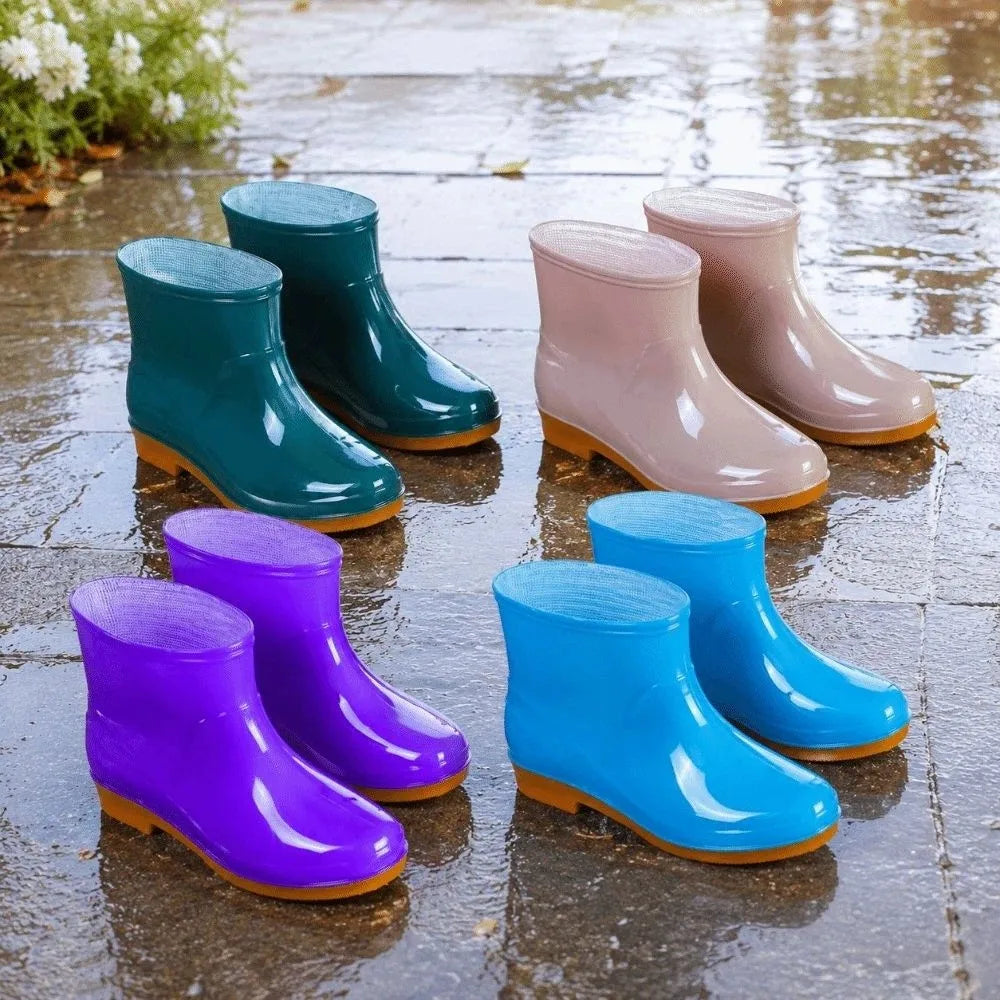 Puddleby - Low Ankle Waterproof Garden Rain Boots — view 3 of 10