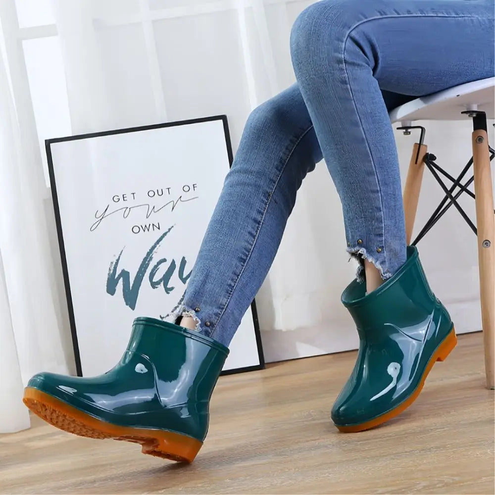 Puddleby - Low Ankle Waterproof Garden Rain Boots — view 5 of 10