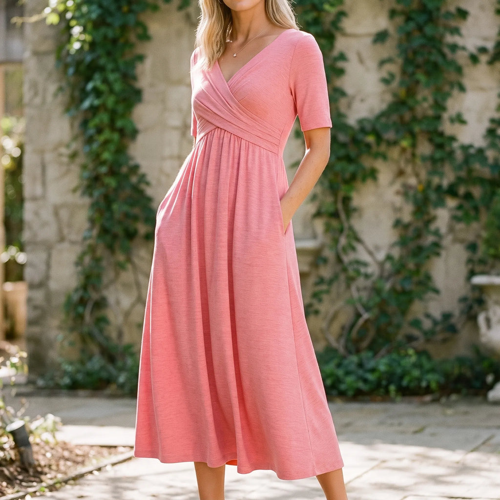 Vespiria  - Short-Sleeve Black Midi Dress Office Wear