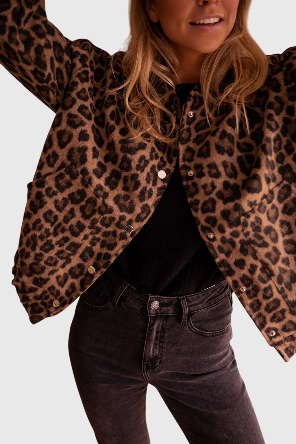 Ferallis - Leopard Print Statement Jacket Everyday Wear — view 2 of 9