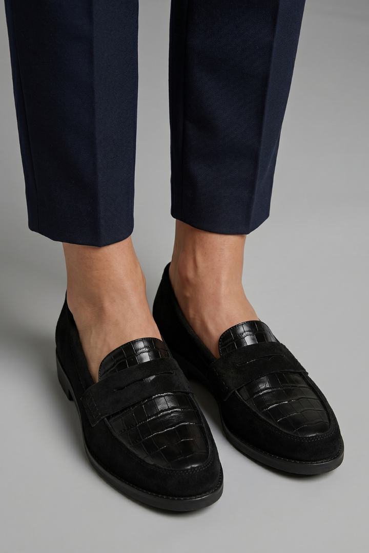 Merrowde - Orthopaedic Flat Loafers Everyday Wear — view 3 of 6
