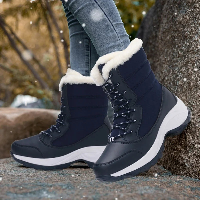 Snowhaven - Fur-Lined Platform Snow Boots Winter Wear — view 4 of 10