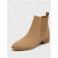 Verenna - Sleek Low Heel Boots For Smart Casual Wear — view 9 of 10